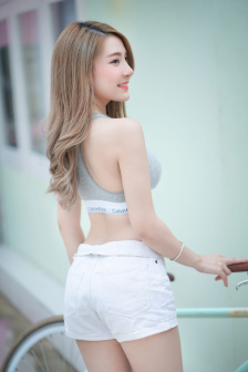 明星专题：李元霸